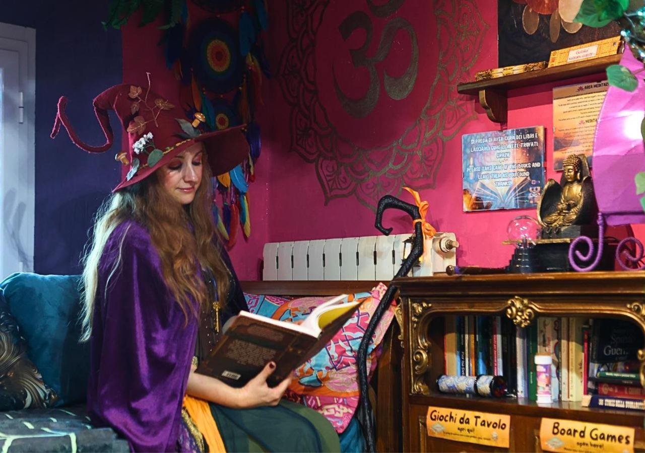 La Casa Di Strega Euphoria - Casa Vacanza Tra Arte E Magia 비테르보 외부 사진